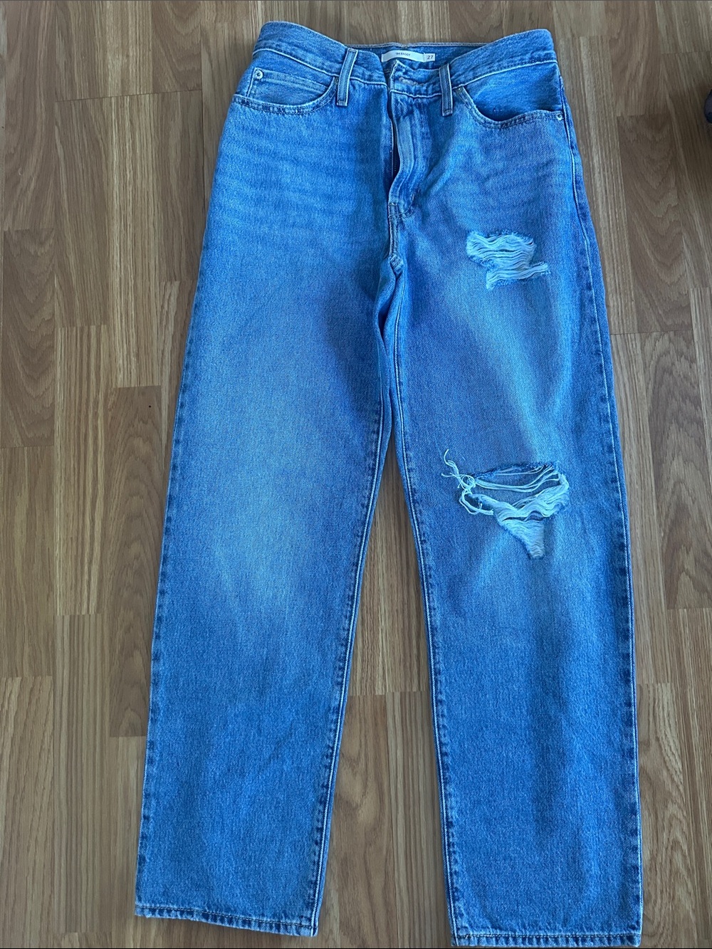 Levi's Classic Blue Ripped Straight-Leg Women's Jeans